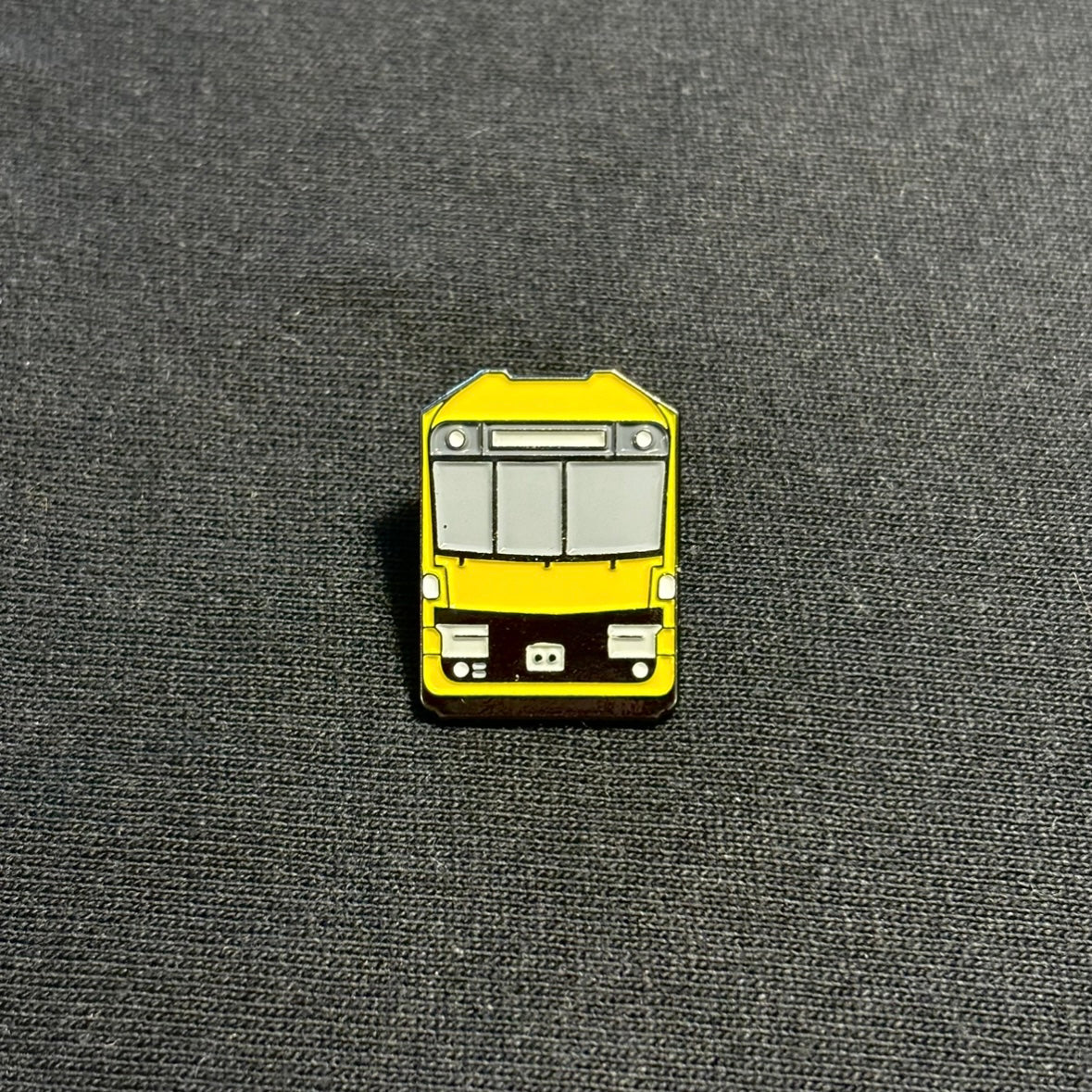 SYD A-set train pin (Waratah)