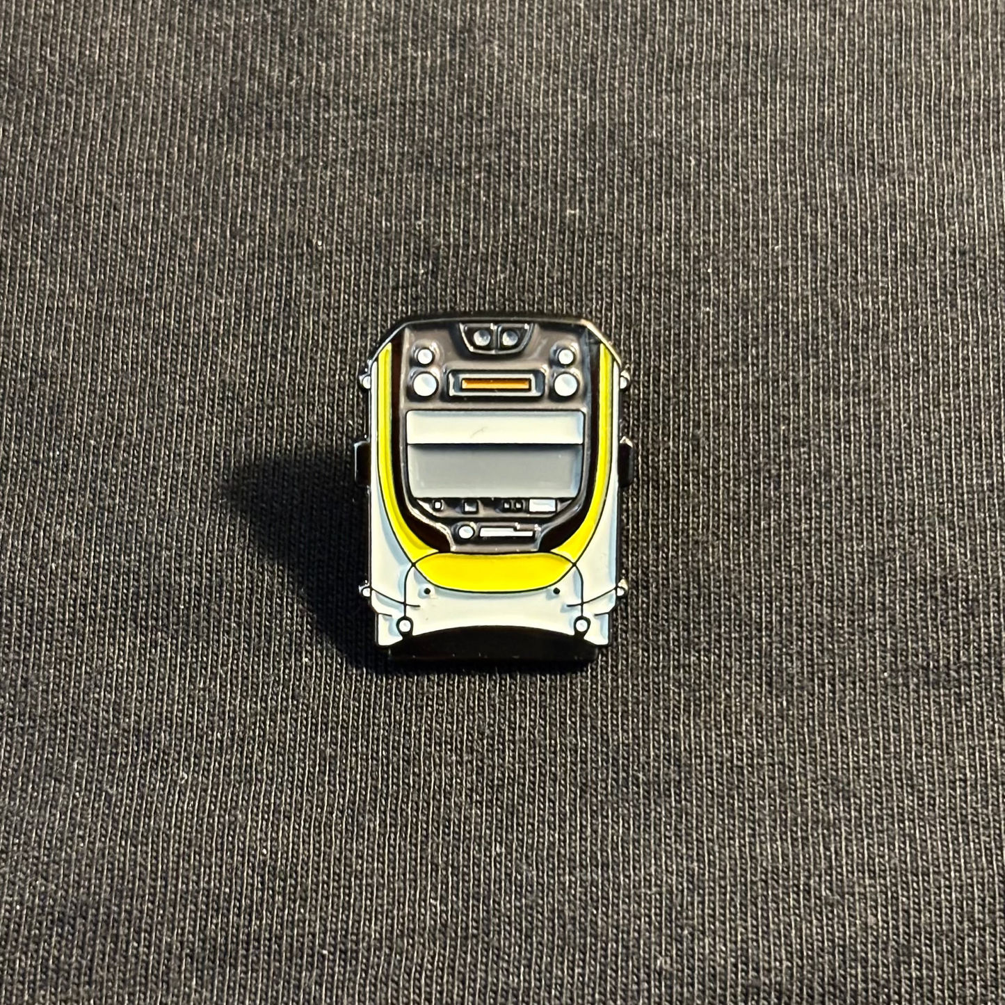 QLD SEQ train pin - NGR