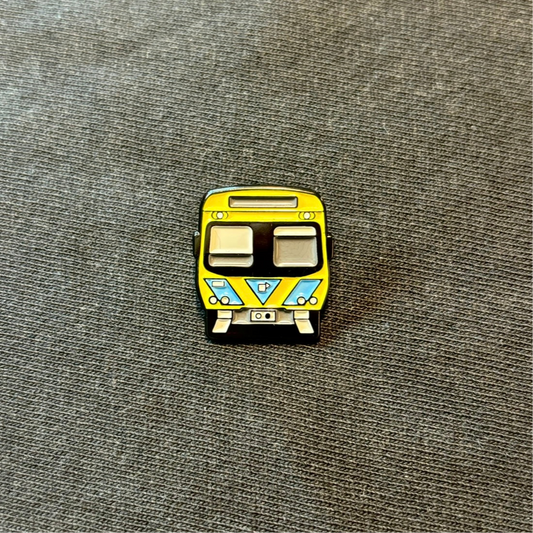 MEL train pin (Comeng)