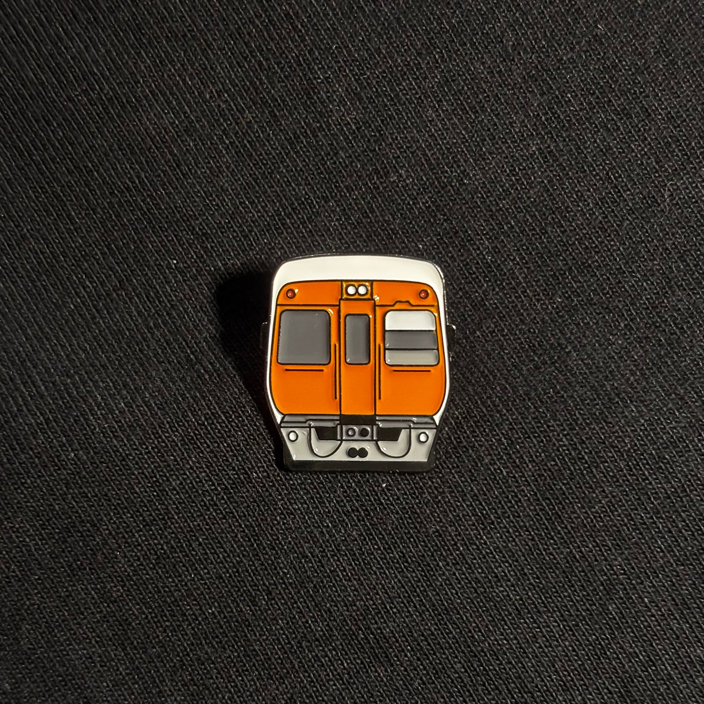 ADL train pin (3000 class railcar STA livery)